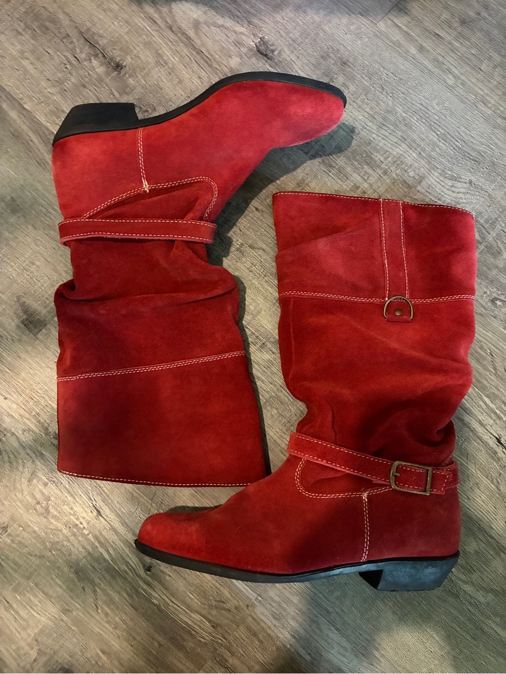Henri Pierre Red Suede slouchy women’s boots